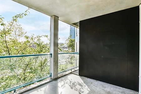 Commercial Glass Railing Repair Services in Palm Beach Gardens, FL